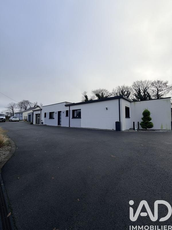 Maison de village - 183 m² - 9 pièces