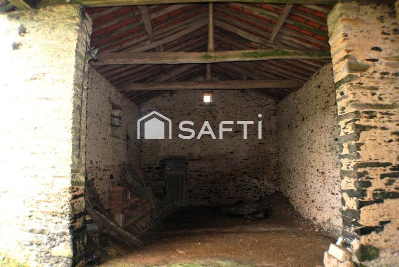 Maison - 250 m² - 4 pièces