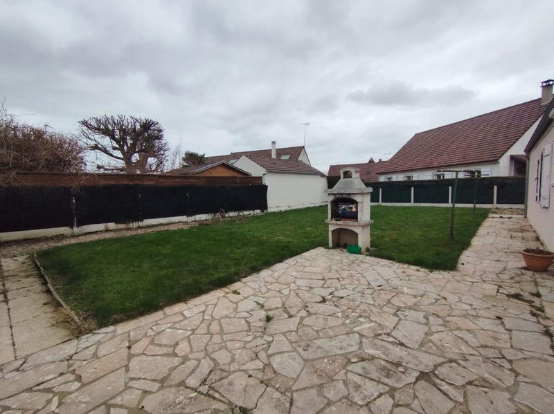 Maison - 76 m² - 4 pièces