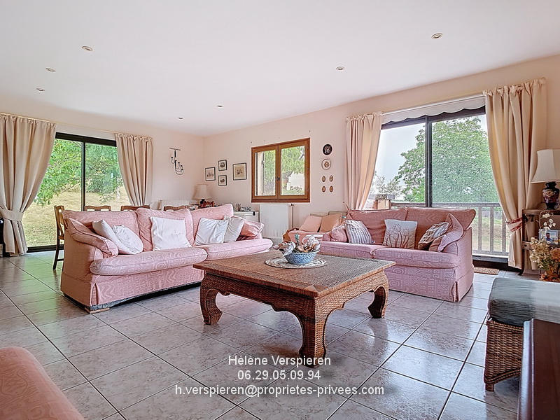 Maison - 164 m² - 7 pièces