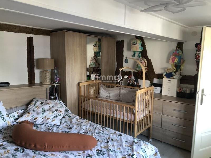 Maison - 90 m² - 5 pièces