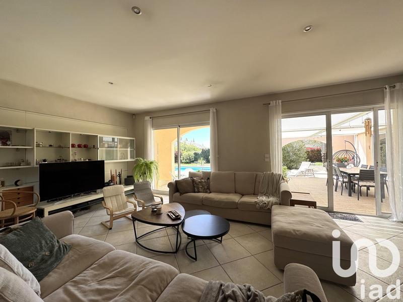 Maison de maîtres - 260 m² - 10 pièces