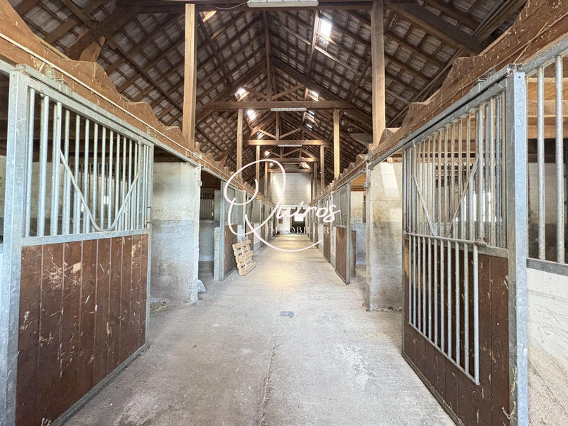 Maison - 137 m² - 7 pièces