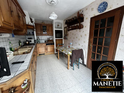 Maison - 137 m² - 7 pièces