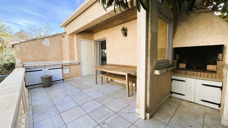 Appartement - 163 m² - 6 pièces