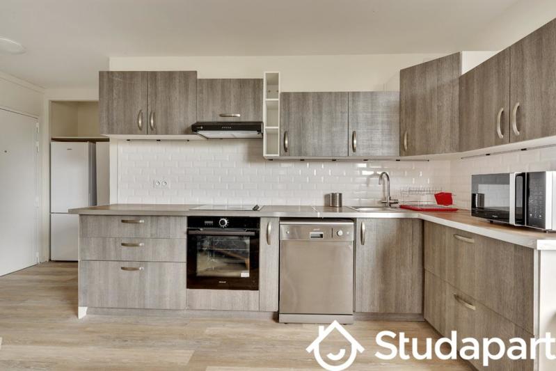 Chambre - 11 m² - 1 pièce