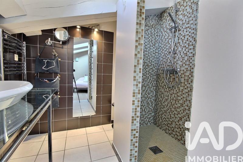 Duplex - 216 m² - 6 pièces