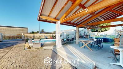 Maison - 192 m² - 6 pièces