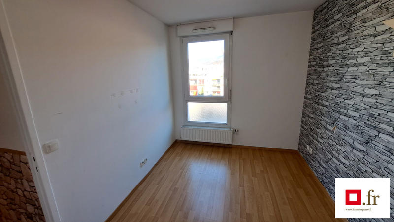 Appartement - 79 m² - 4 pièces