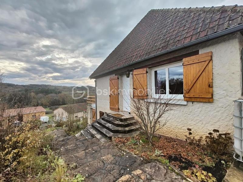 Maison - 85 m² - 5 pièces