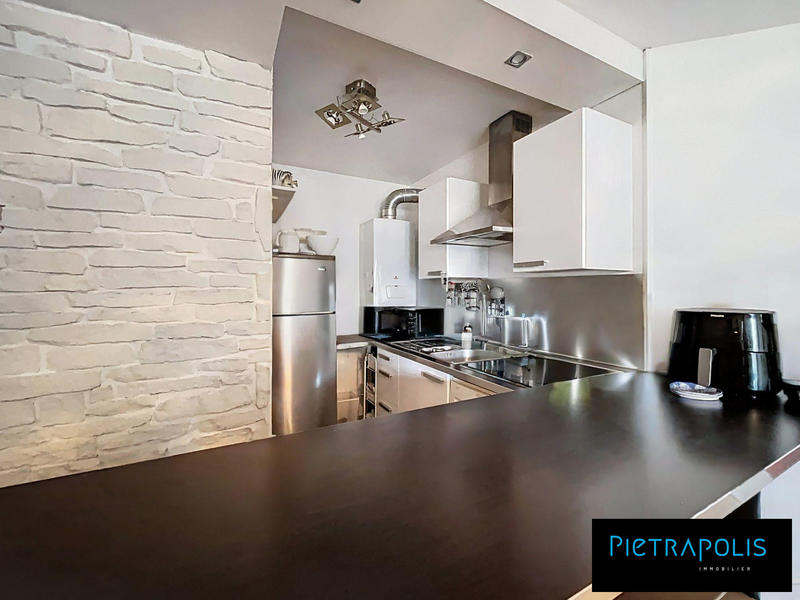 Appartement - 49 m² - 2 pièces