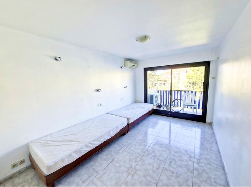 Appartement - 97 m² - 3 pièces