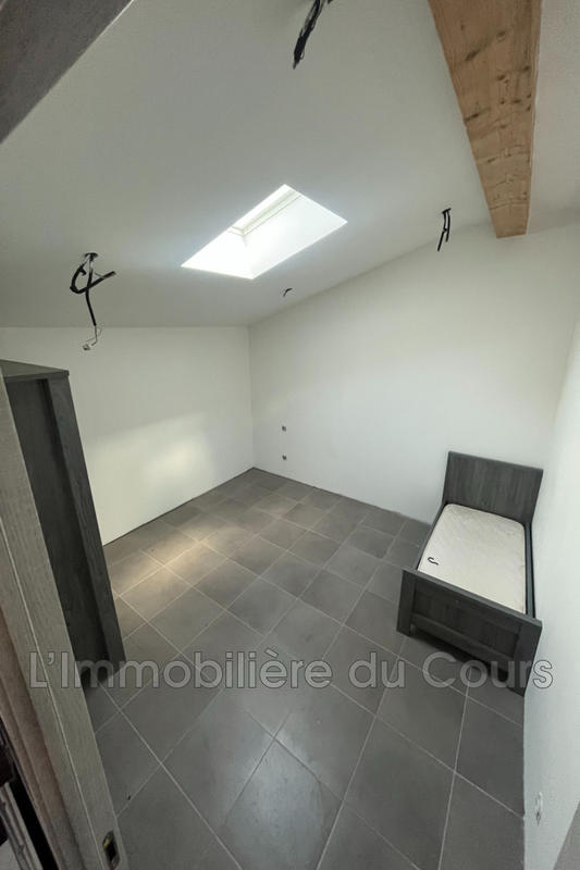 Villa - 200 m² - 4 pièces