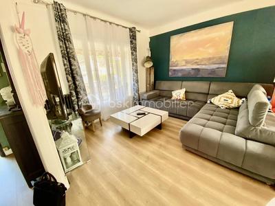 Pavillon - 133 m² - 6 pièces