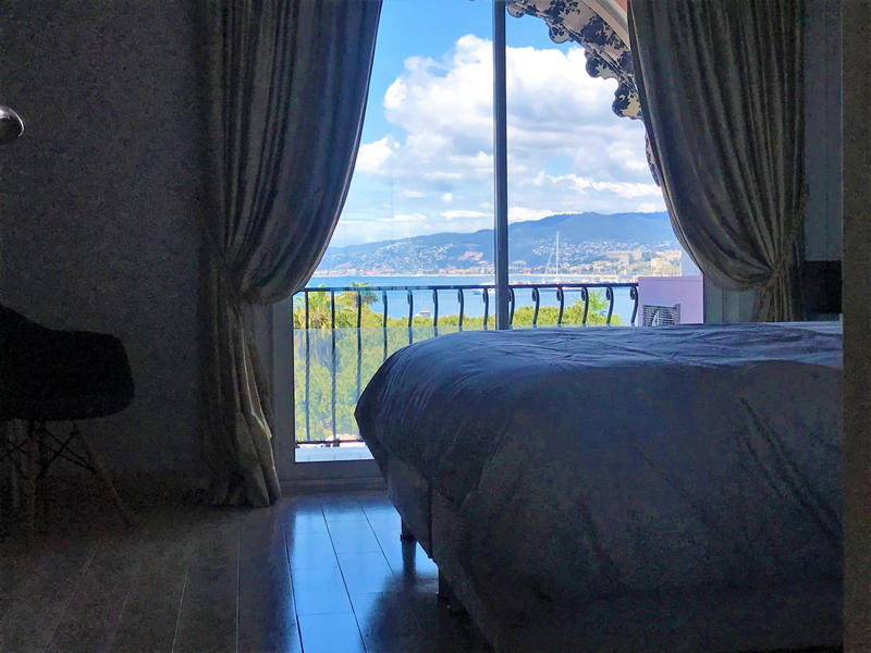 Appartement - 105 m² - 4 pièces