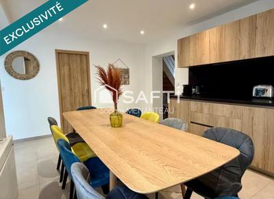 Maison de ville - 142 m² - 8 pièces