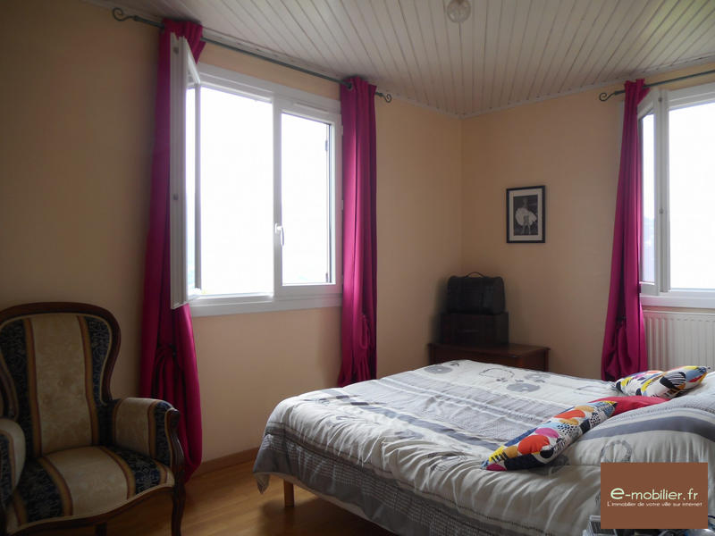 Maison - 92 m² - 4 pièces