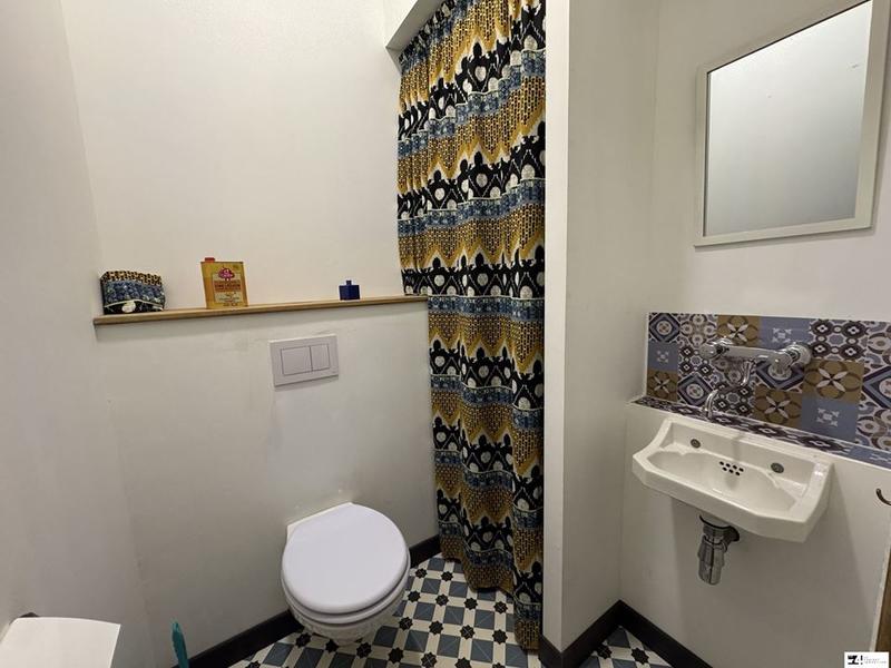 Maison de ville - 230 m² - 11 pièces