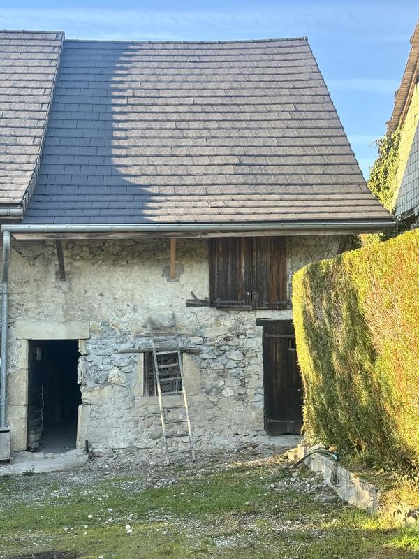 Grange - 100 m² - 4 pièces