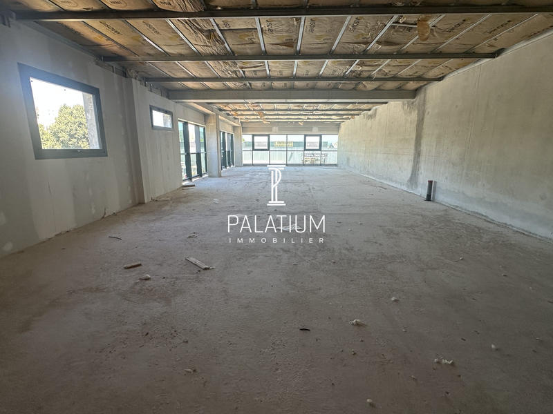 Bureau - 155 m²