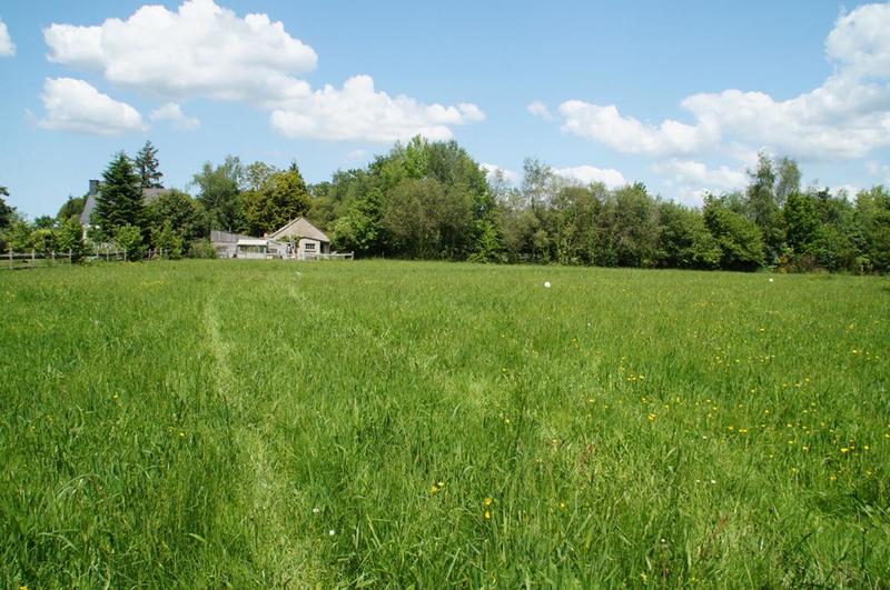 Terrain constructible - 2 096 m²