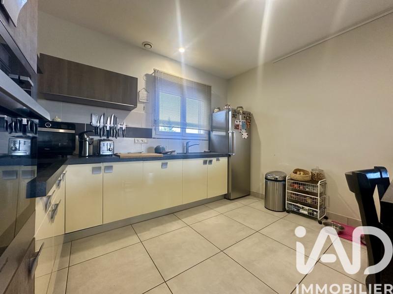 Maison - 210 m² - 5 pièces