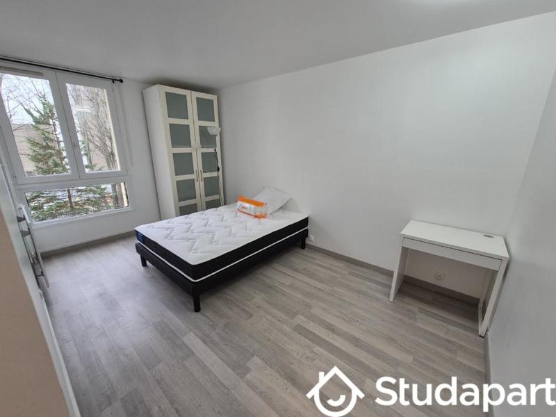 Chambre - 10 m² - 1 pièce