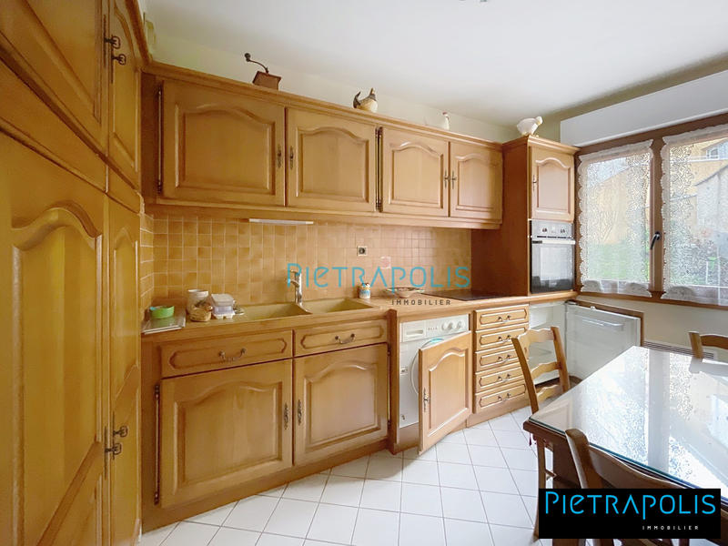 Appartement - 86 m² - 4 pièces