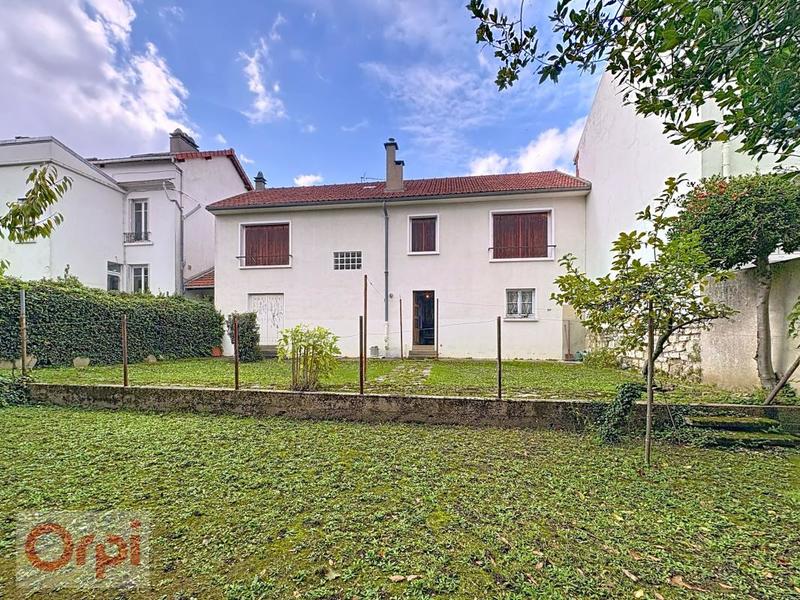 Pavillon - 144 m² - 6 pièces