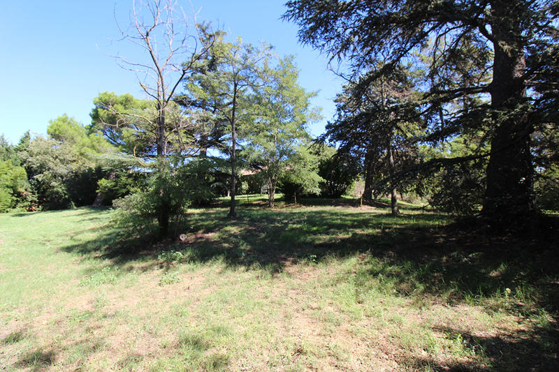 Mas - 550 m² - 10 pièces