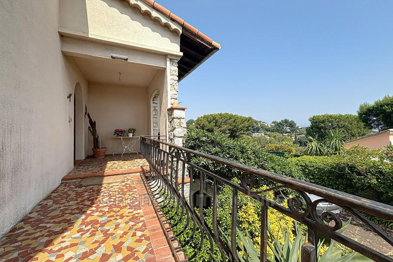 Maison - 112 m² - 4 pièces