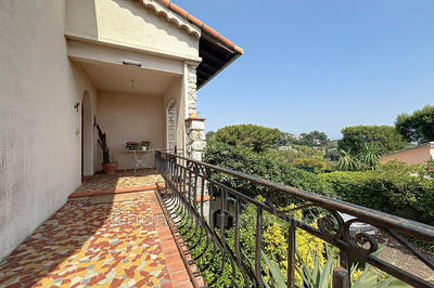 Maison - 112 m² - 4 pièces