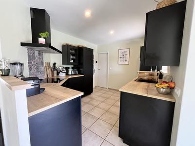 Maison - 130 m² - 4 pièces