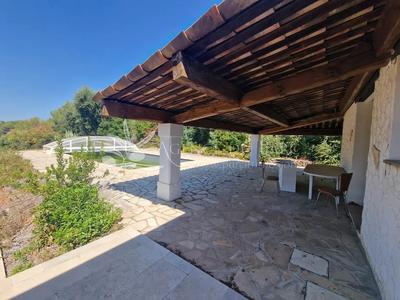 Maison - 190 m² - 5 pièces