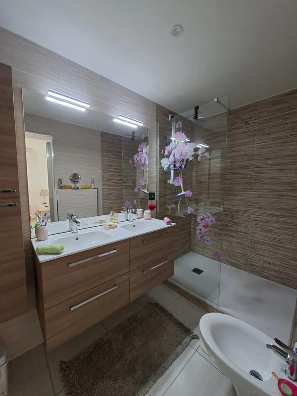 Maison - 106 m² - 4 pièces