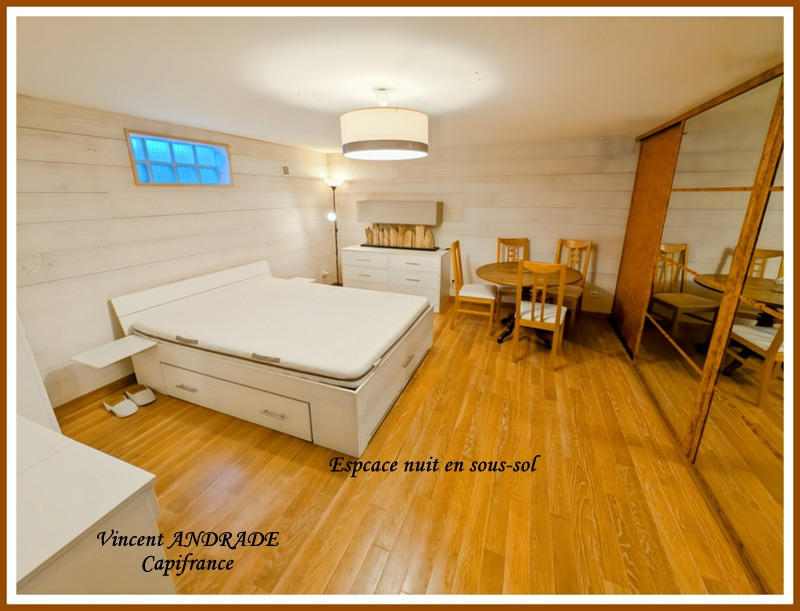 Maison - 167 m² - 6 pièces