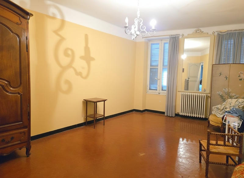 Maison ancienne - 388 m² - 12 pièces