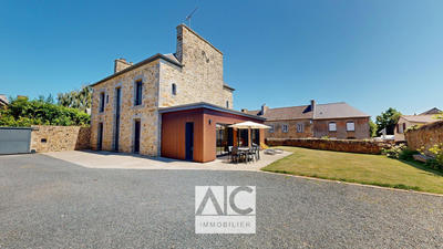 Maison - 225 m² - 11 pièces