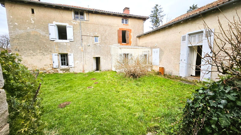 Maison - 180 m² - 11 pièces