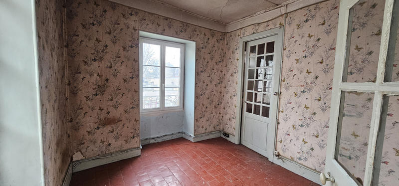 Maison - 84 m² - 5 pièces