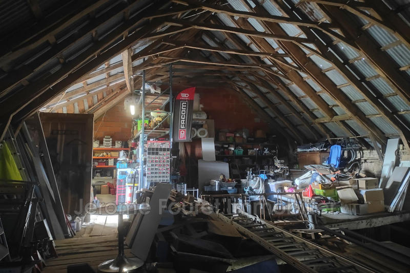 Maison - 98 m² - 5 pièces