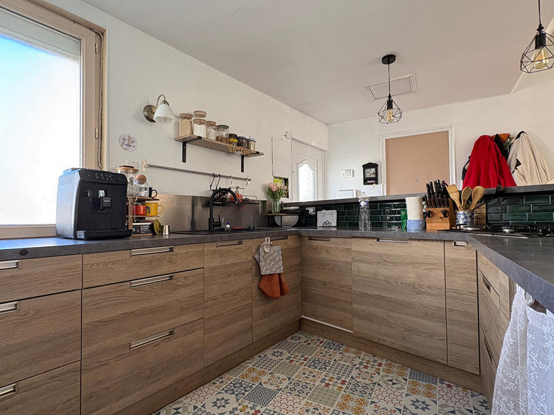 Maison - 93 m² - 4 pièces