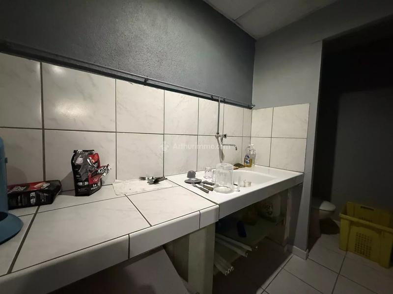 Bureau - 76 m² - 3 pièces