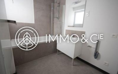 Appartement - 77 m² - 3 pièces