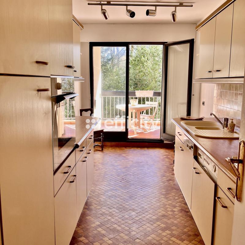 Appartement - 92 m² - 4 pièces