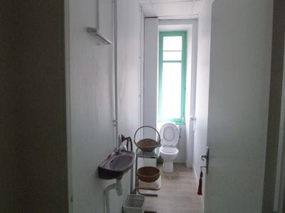 Local commercial - 105 m²