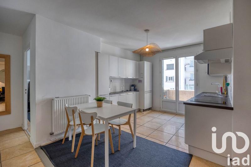 Appartement - 92 m² - 4 pièces