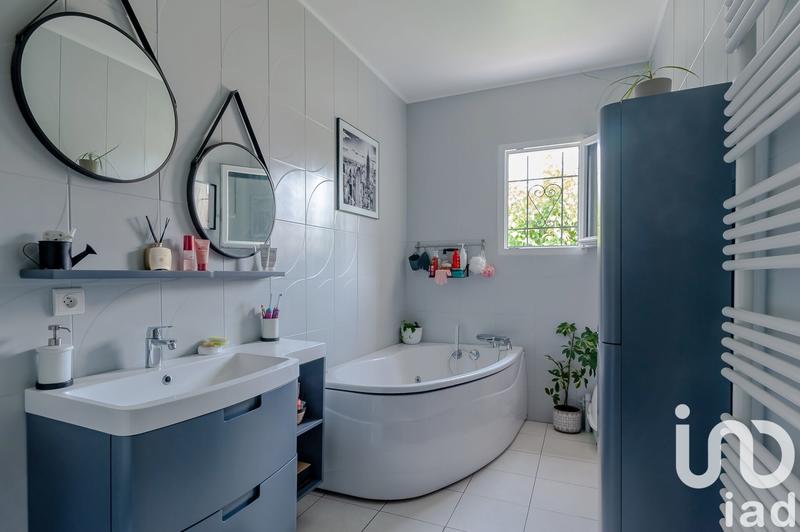 Maison - 145 m² - 6 pièces