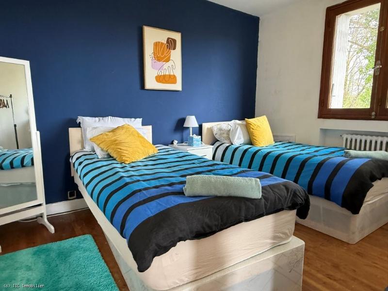 Maison de ville - 100 m² - 5 pièces