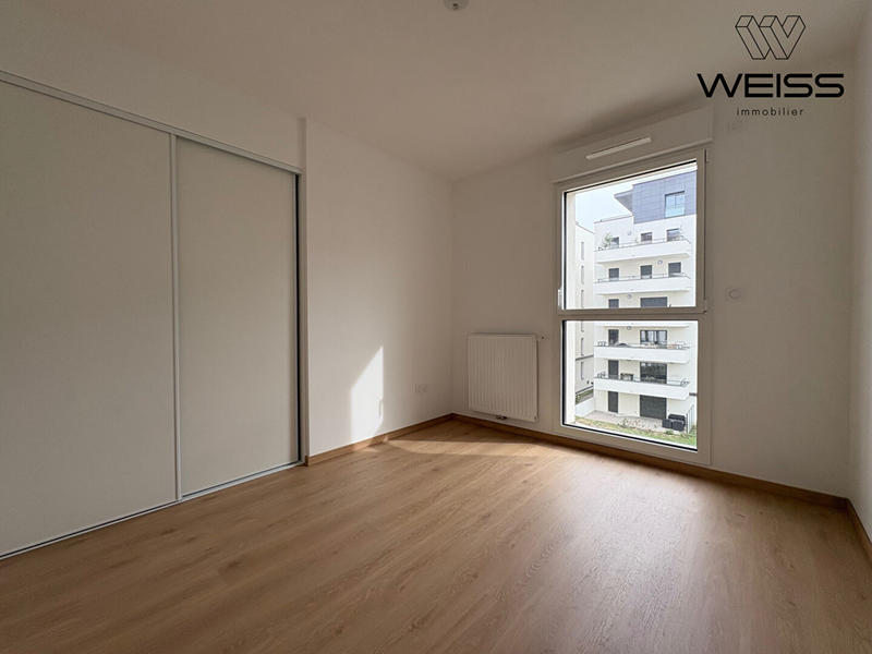 Appartement - 104 m² - 4 pièces